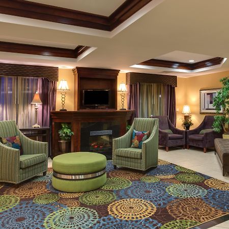 Holiday Inn Express Tower Center New Brunswick By Ihg East Brunswick Buitenkant foto